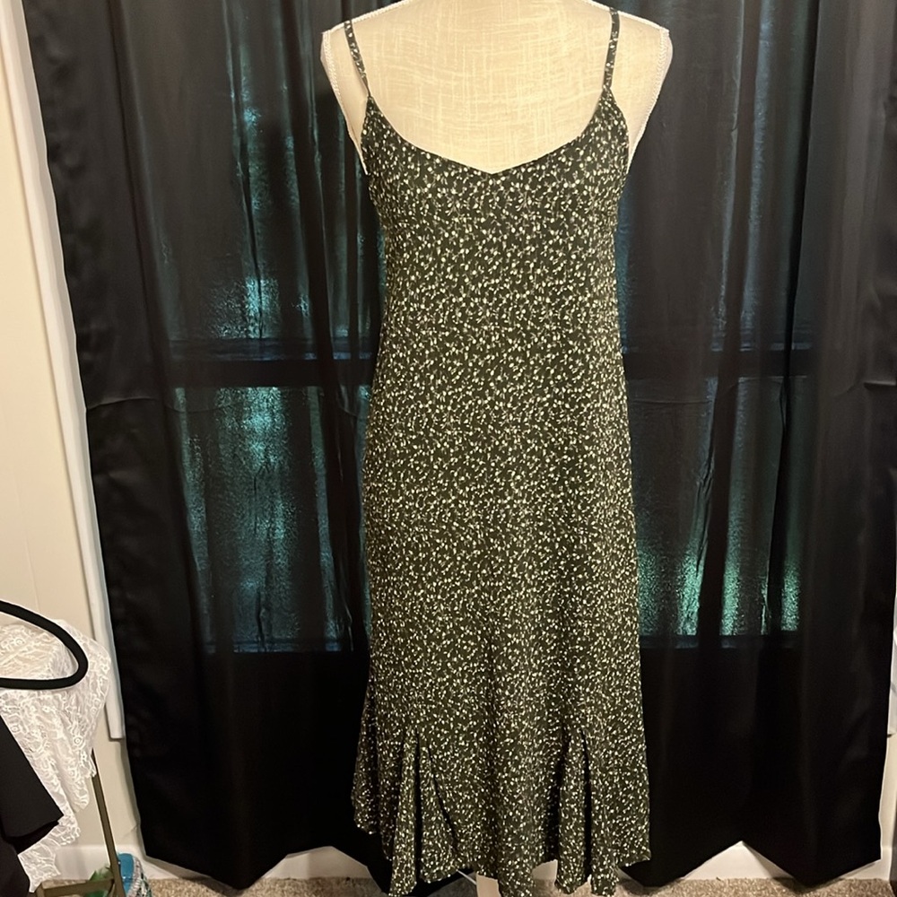 Tide Queen Green Floral Dress